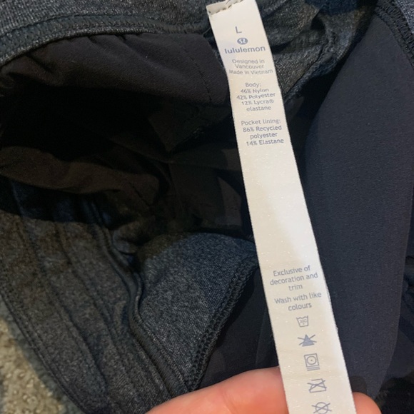 Lululemon grey sweatpants - Picture 3 of 6